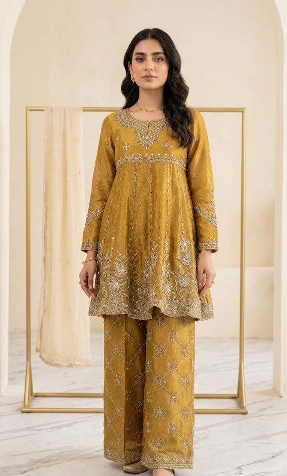 2-Piece Embroidery Set – Elegant Outfit for Every Occasion